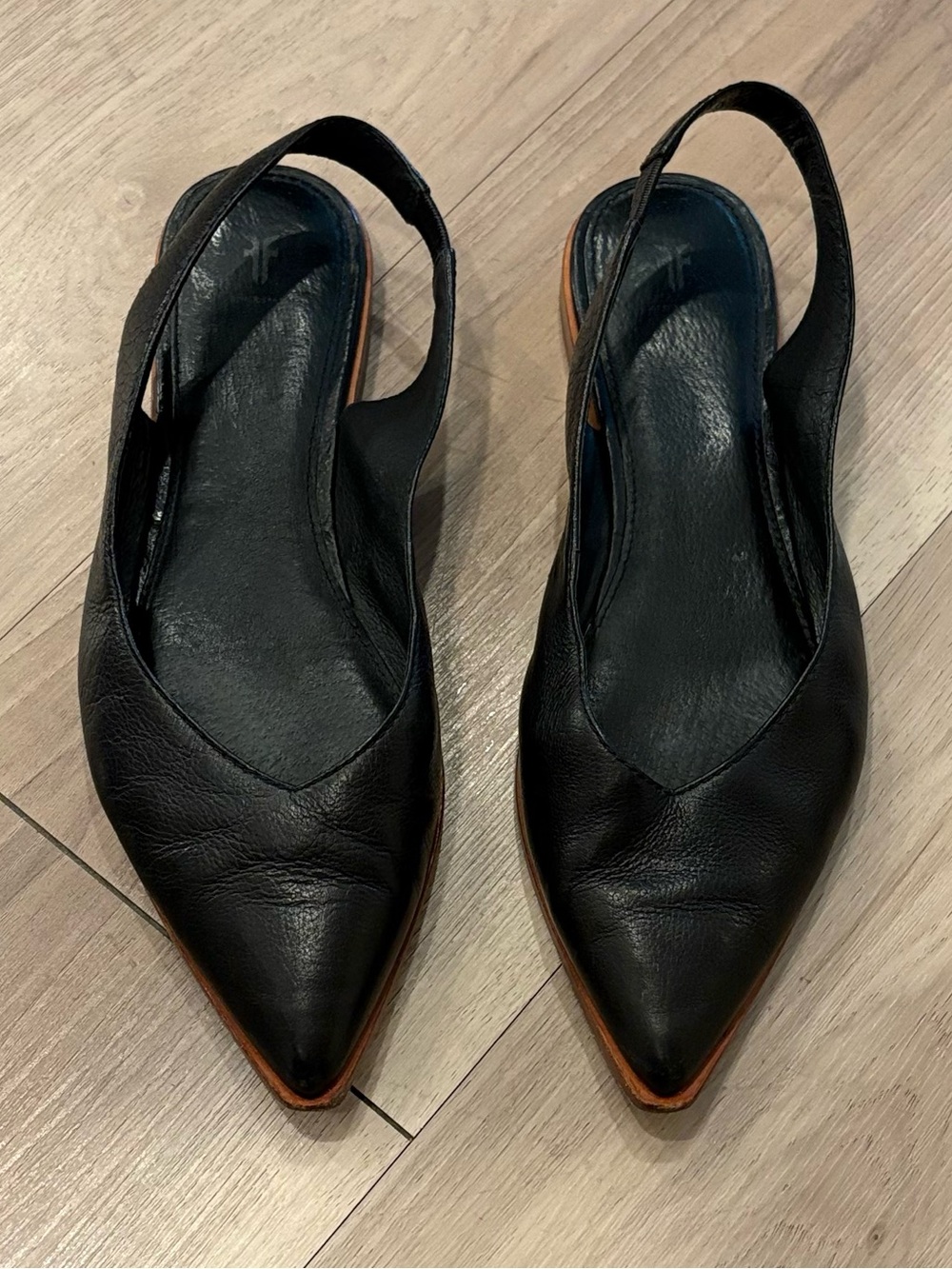 Frye Women's Black Leather Slingback Pointed Flats - 9 - Picture 3 of 4